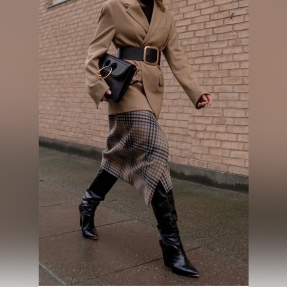 Tory Burch Lila 90MM Knee Boot. Size 11. NWT - Picture 10 of 13